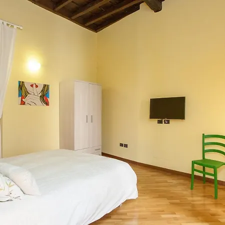 アパート Trevi Colour- In ローマ